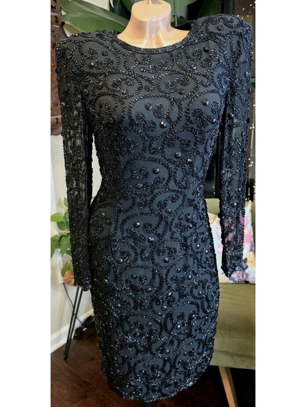 VTG 80s Joan Leslie Evenings Black Silk Beaded Sequin Cocktail Dress Sheath 6